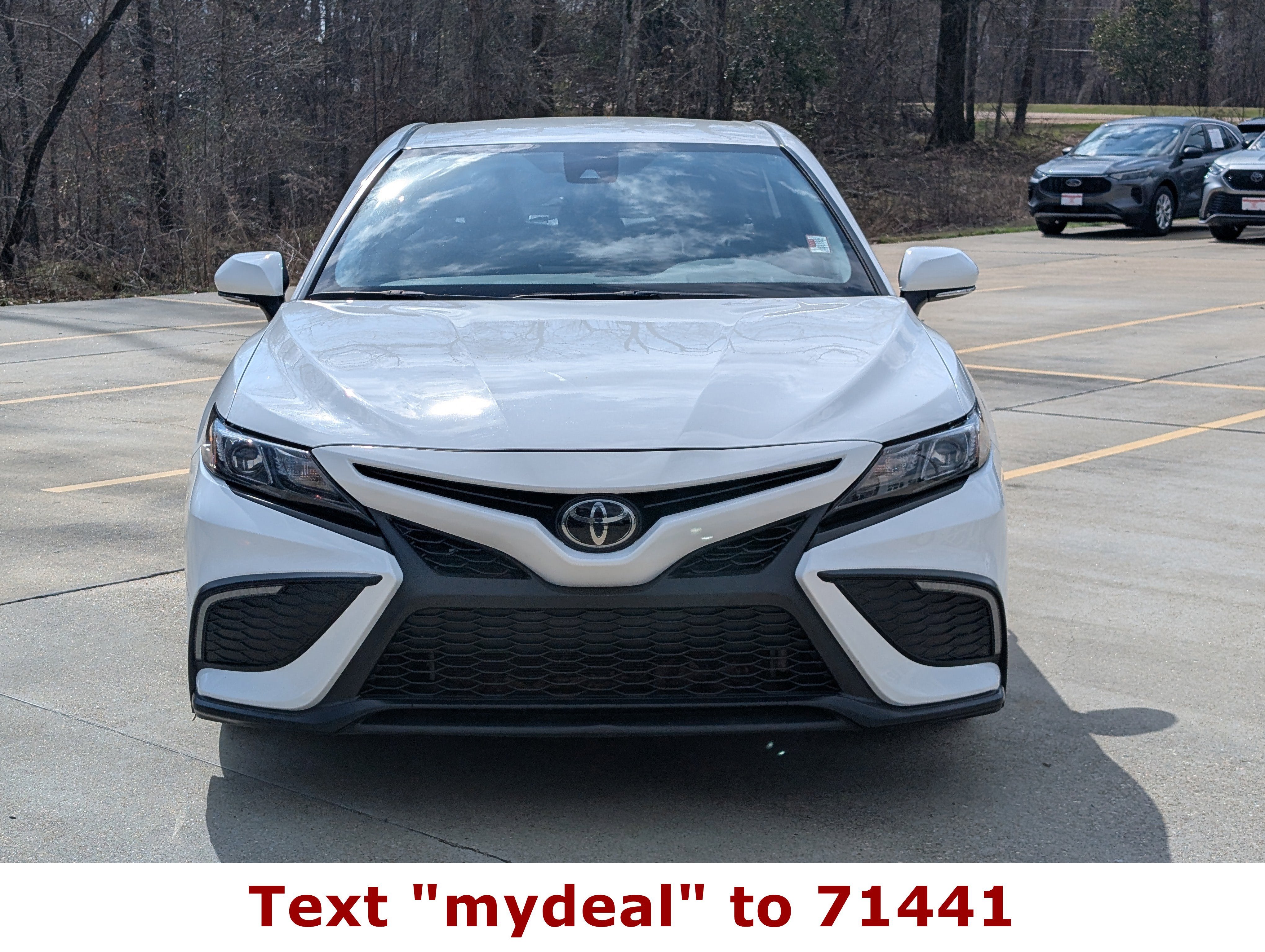 2024 Toyota Camry SE