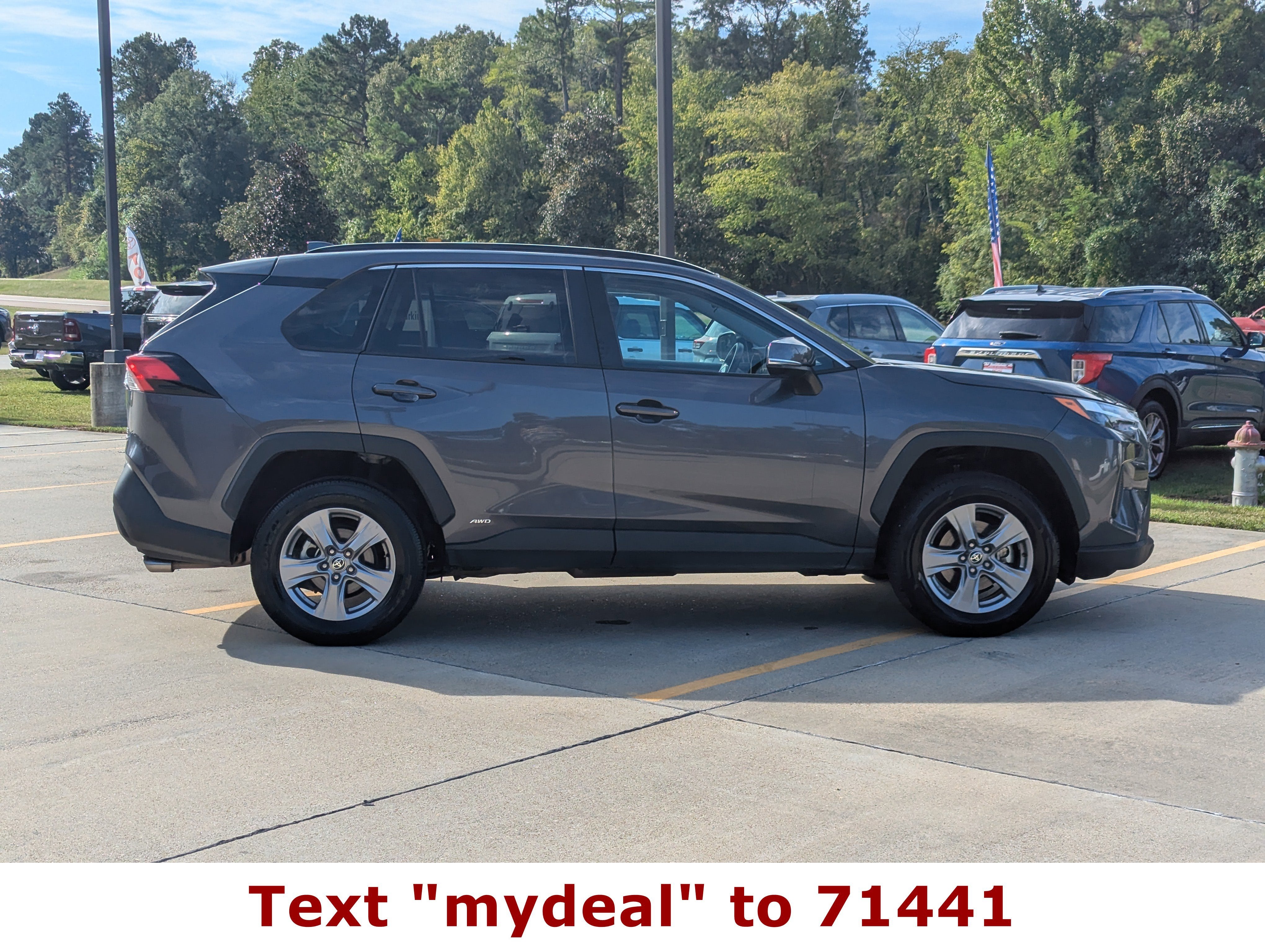 2024 Toyota RAV4 Hybrid XLE