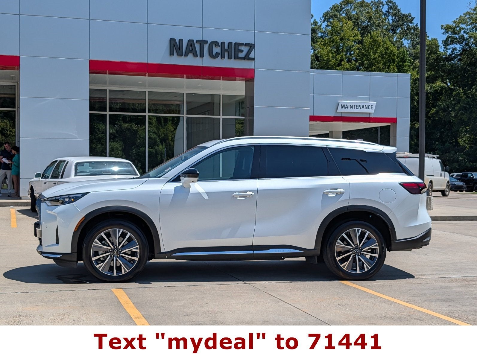 2026 INFINITI QX60 LUXE