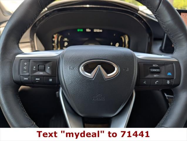 2026 INFINITI QX60 LUXE