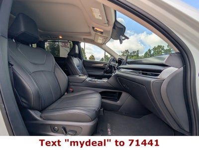 2026 INFINITI QX60 LUXE