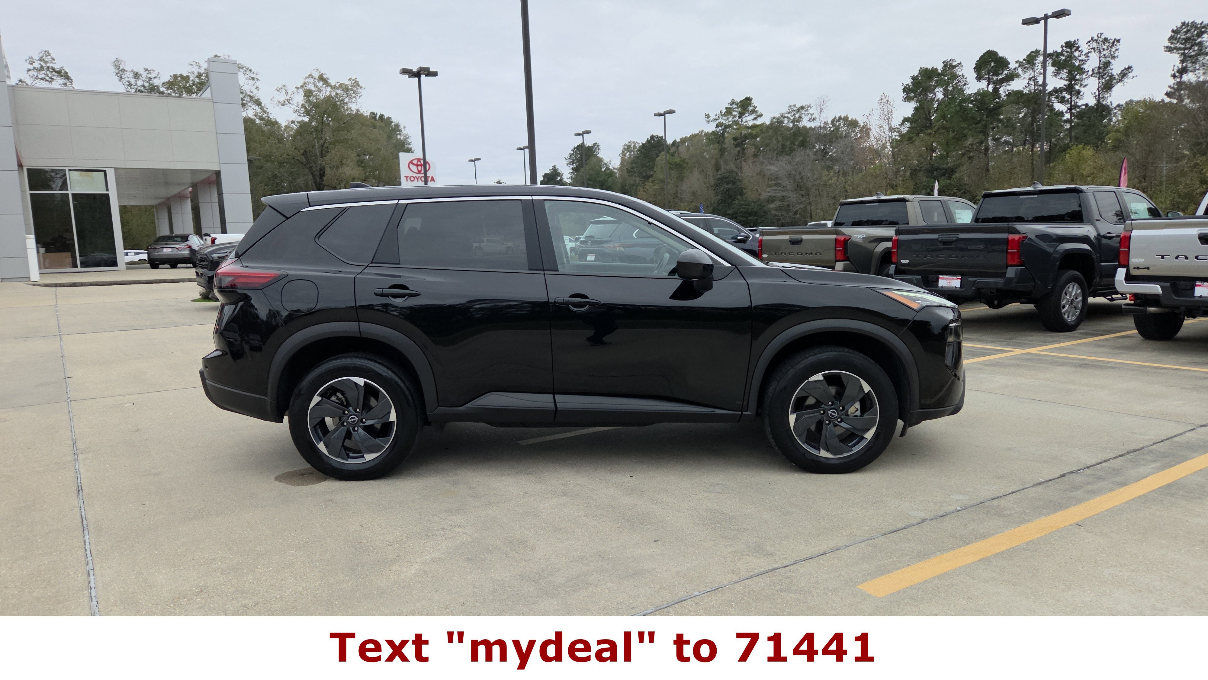 2024 Nissan Rogue SV