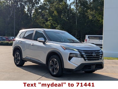 2025 Nissan Rogue SV
