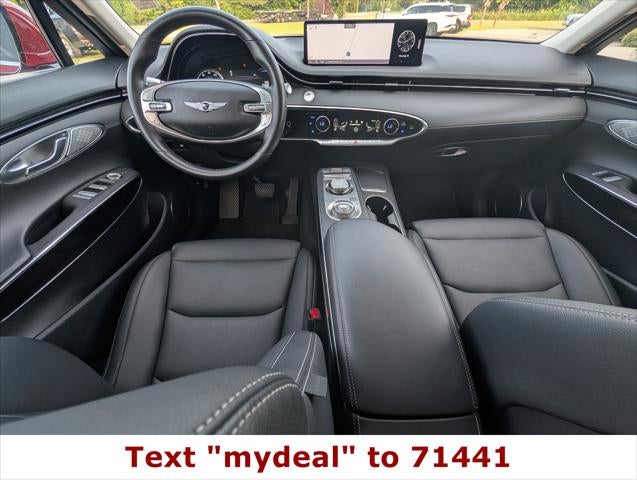 2025 Genesis GV70 2.5T