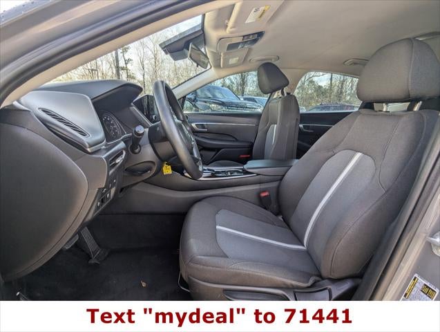 2022 Hyundai Sonata SE