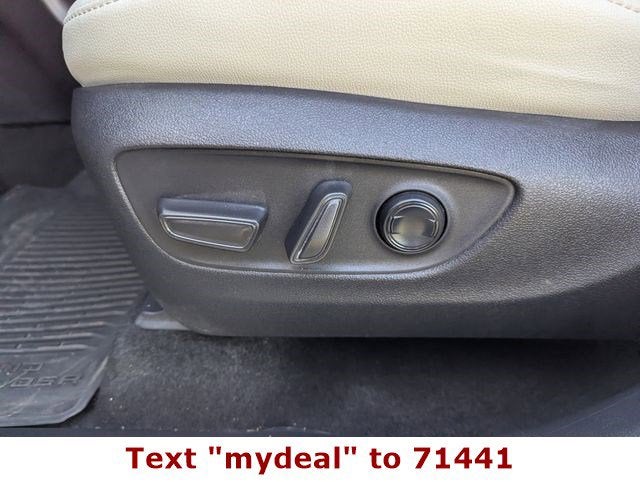 2025 Toyota Grand Highlander Base