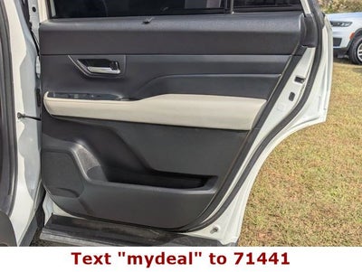 2025 Toyota Grand Highlander Base