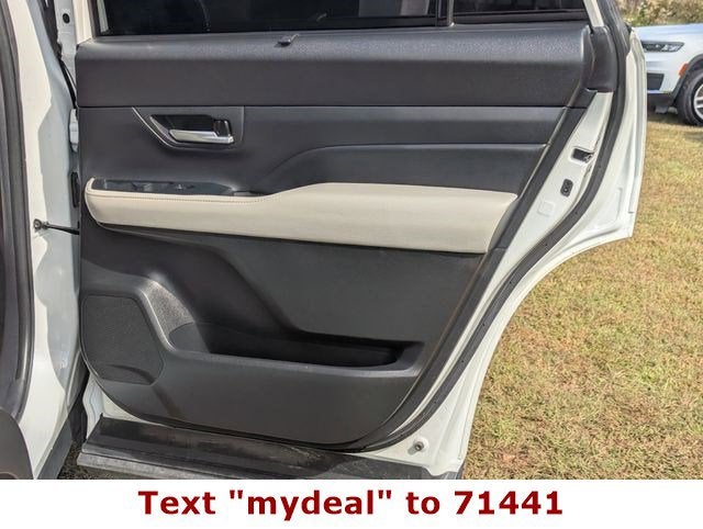 2025 Toyota Grand Highlander Base