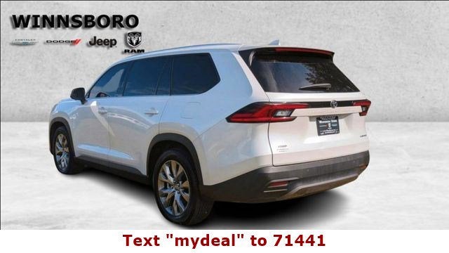 2025 Toyota Grand Highlander Base