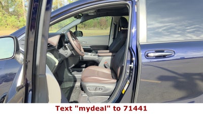 2023 Toyota Sienna Platinum