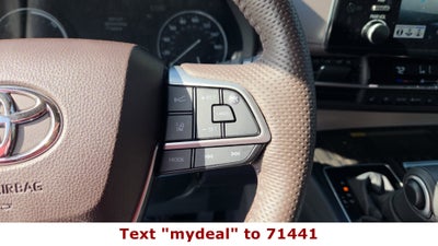 2023 Toyota Sienna Platinum