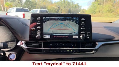 2023 Toyota Sienna Platinum