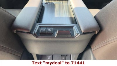 2023 Toyota Sienna Platinum