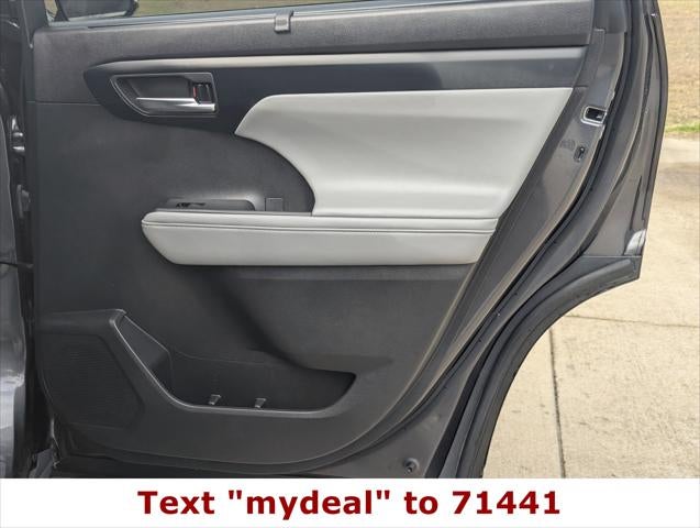 2022 Toyota Highlander XLE