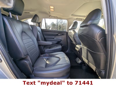 2022 Toyota Highlander XLE