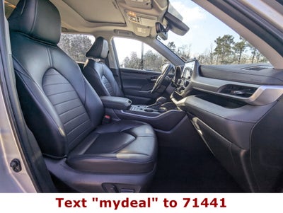 2022 Toyota Highlander XLE