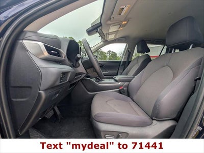 2025 Toyota Highlander LE