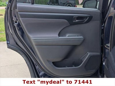 2025 Toyota Highlander LE