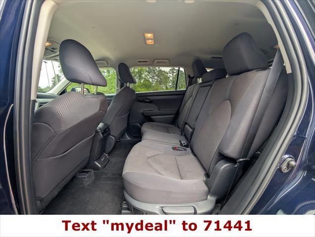 2025 Toyota Highlander LE