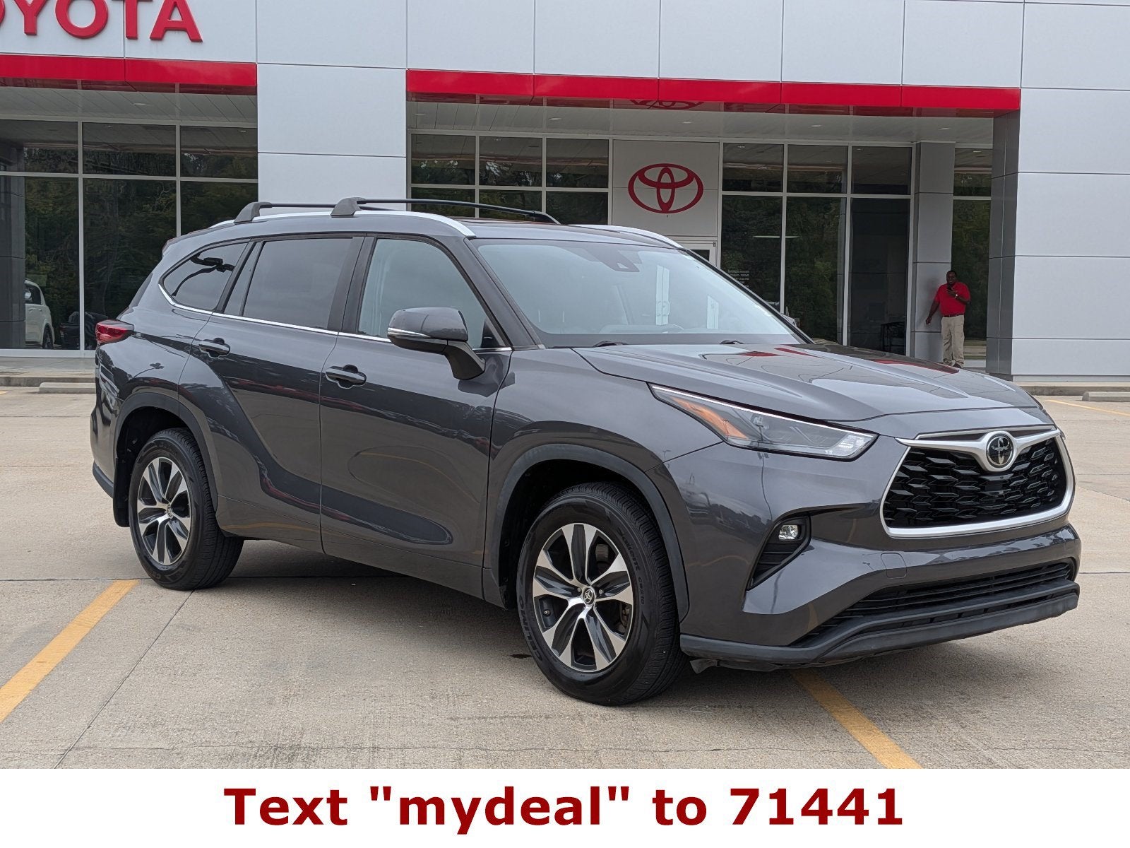 2023 Toyota Highlander XLE