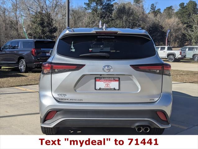 2024 Toyota Highlander LE
