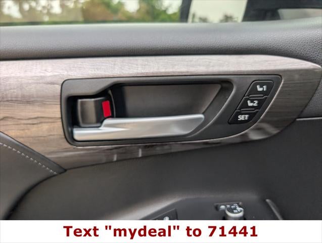 2023 Toyota Highlander Platinum
