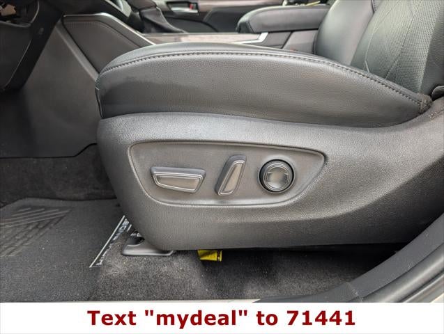 2023 Toyota Highlander Platinum