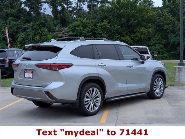 2023 Toyota Highlander Platinum