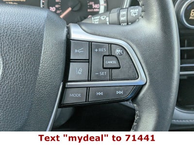 2025 Toyota Highlander XLE