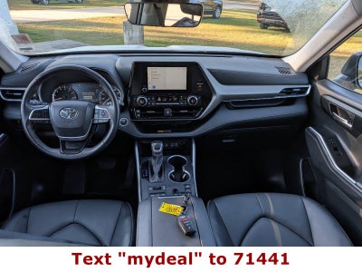 2025 Toyota Highlander XLE