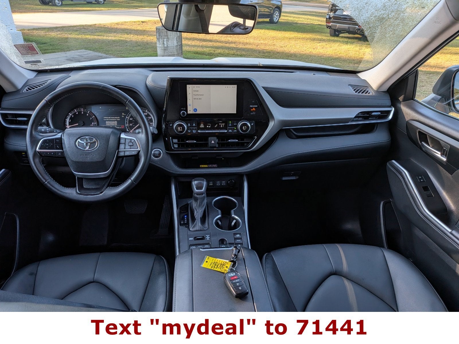 2025 Toyota Highlander XLE