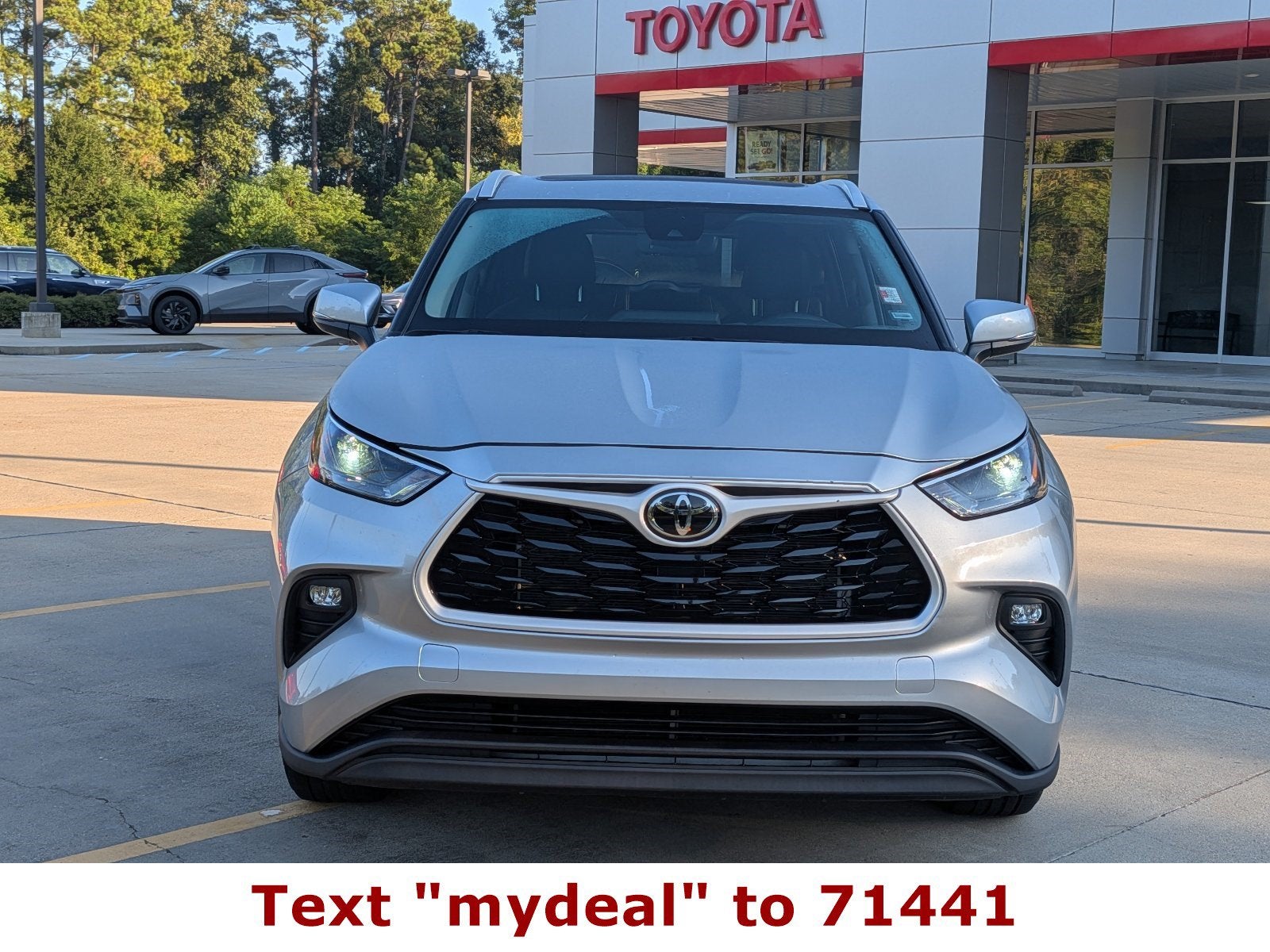 2025 Toyota Highlander XLE