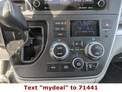 2020 Toyota Sienna LE