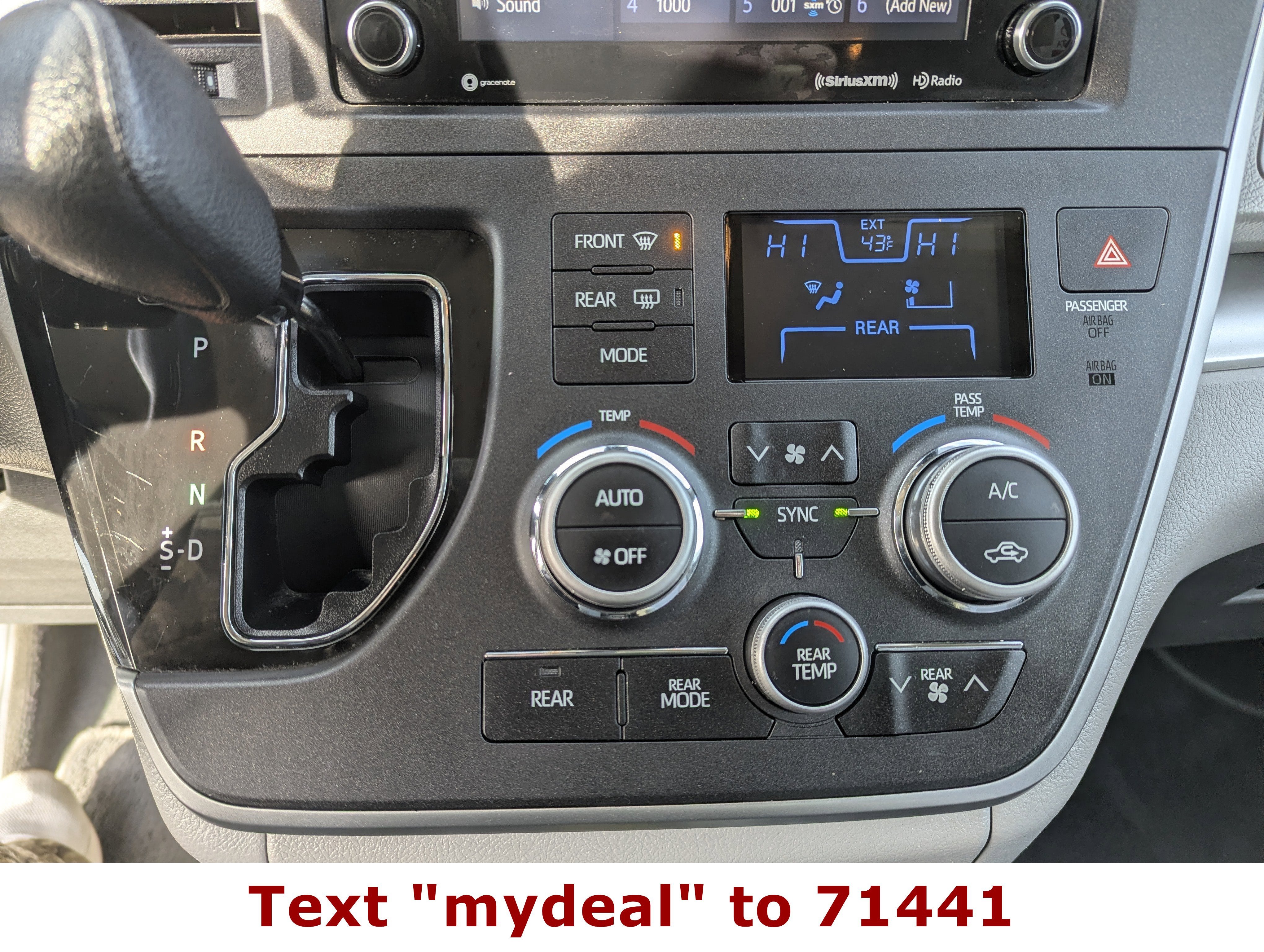 2020 Toyota Sienna LE