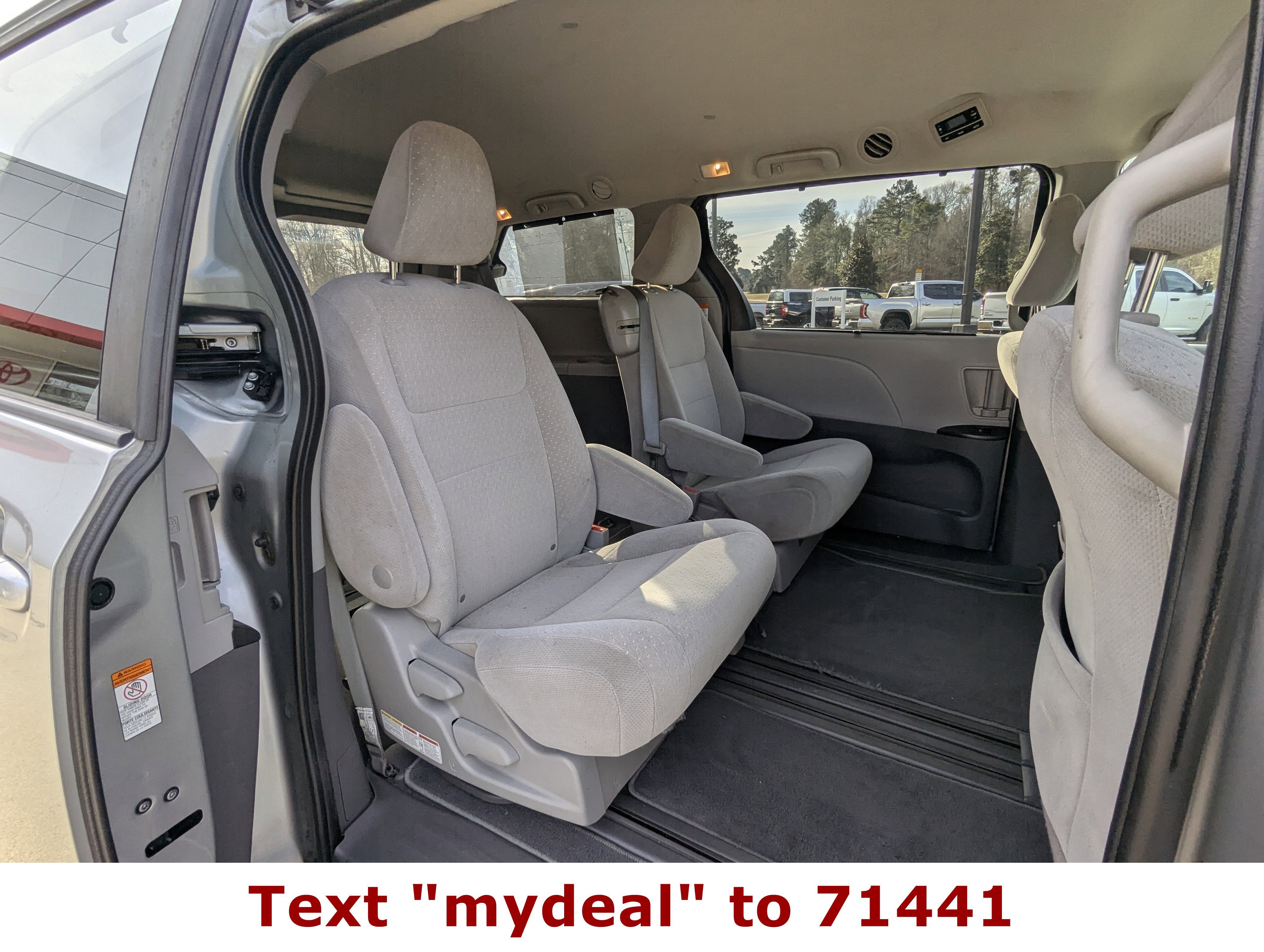 2020 Toyota Sienna LE