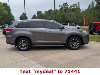 2019 Toyota Highlander Base