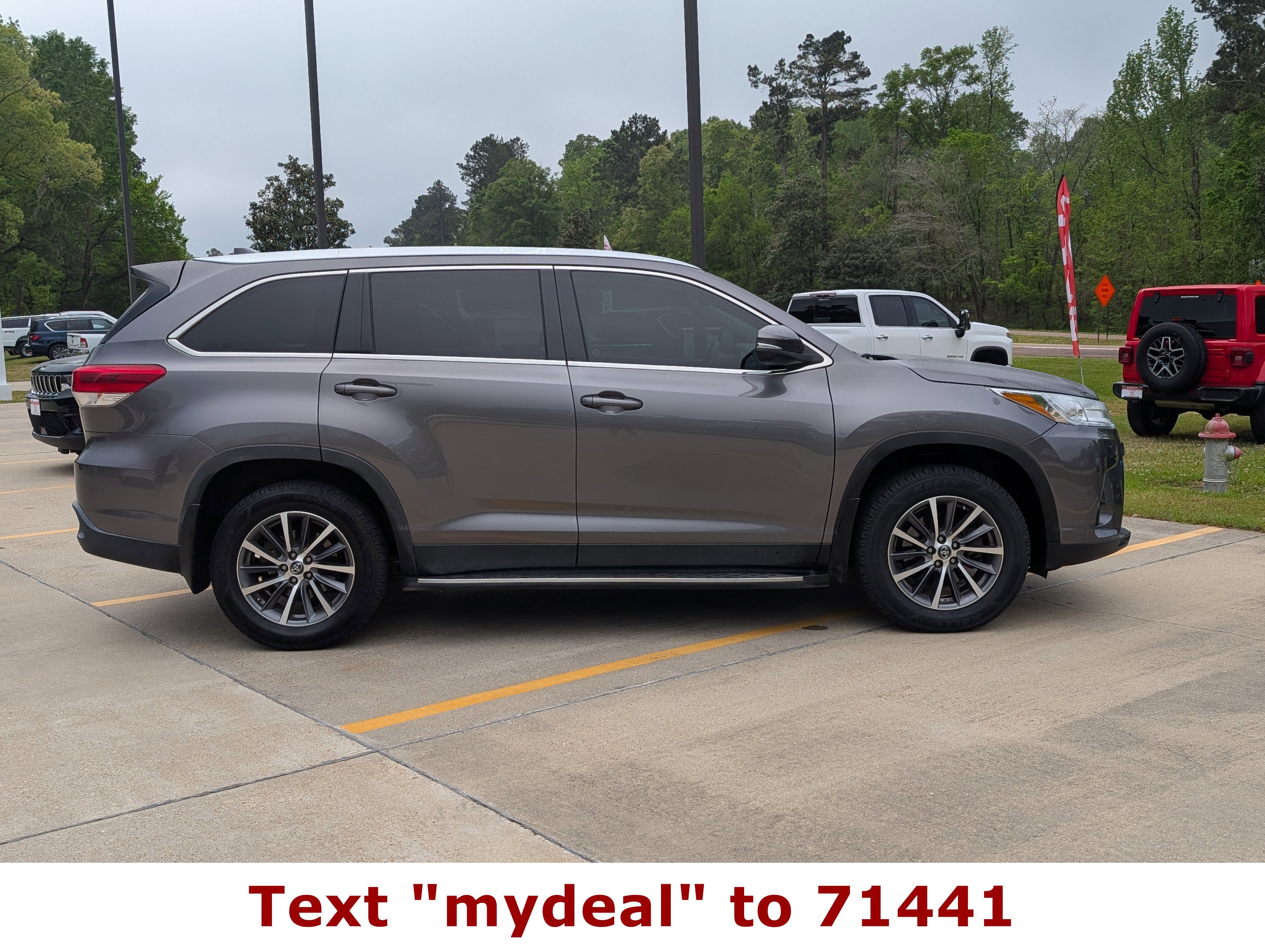 2019 Toyota Highlander Base