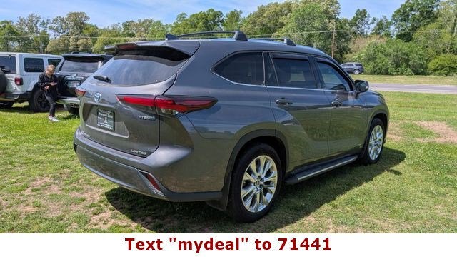 2024 Toyota Highlander Hybrid Limited