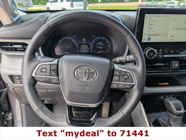 2024 Toyota Highlander Hybrid Limited