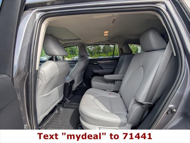 2024 Toyota Highlander Hybrid Limited