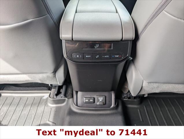 2024 Toyota Highlander Hybrid Limited