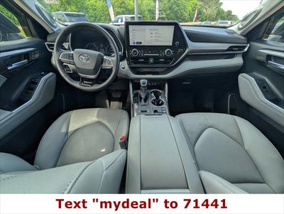 2024 Toyota Highlander Hybrid Limited