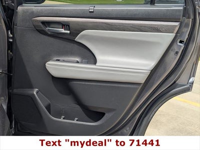 2024 Toyota Highlander Hybrid Limited