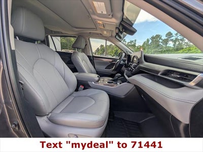 2024 Toyota Highlander Hybrid Limited