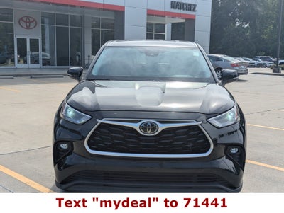 2022 Toyota Highlander LE