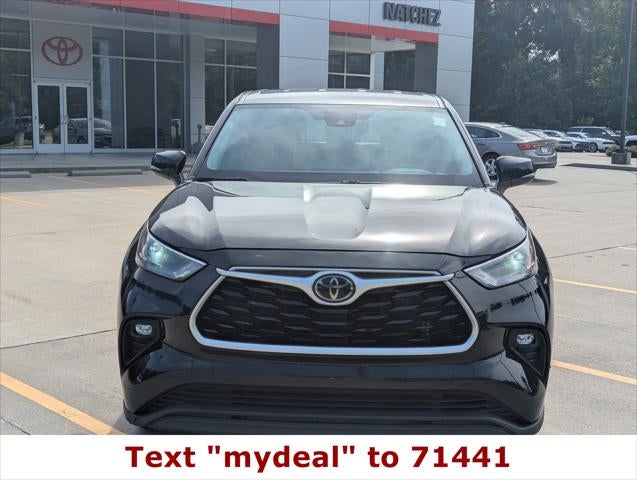 2022 Toyota Highlander LE