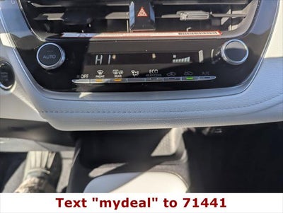 2025 Toyota Corolla SE