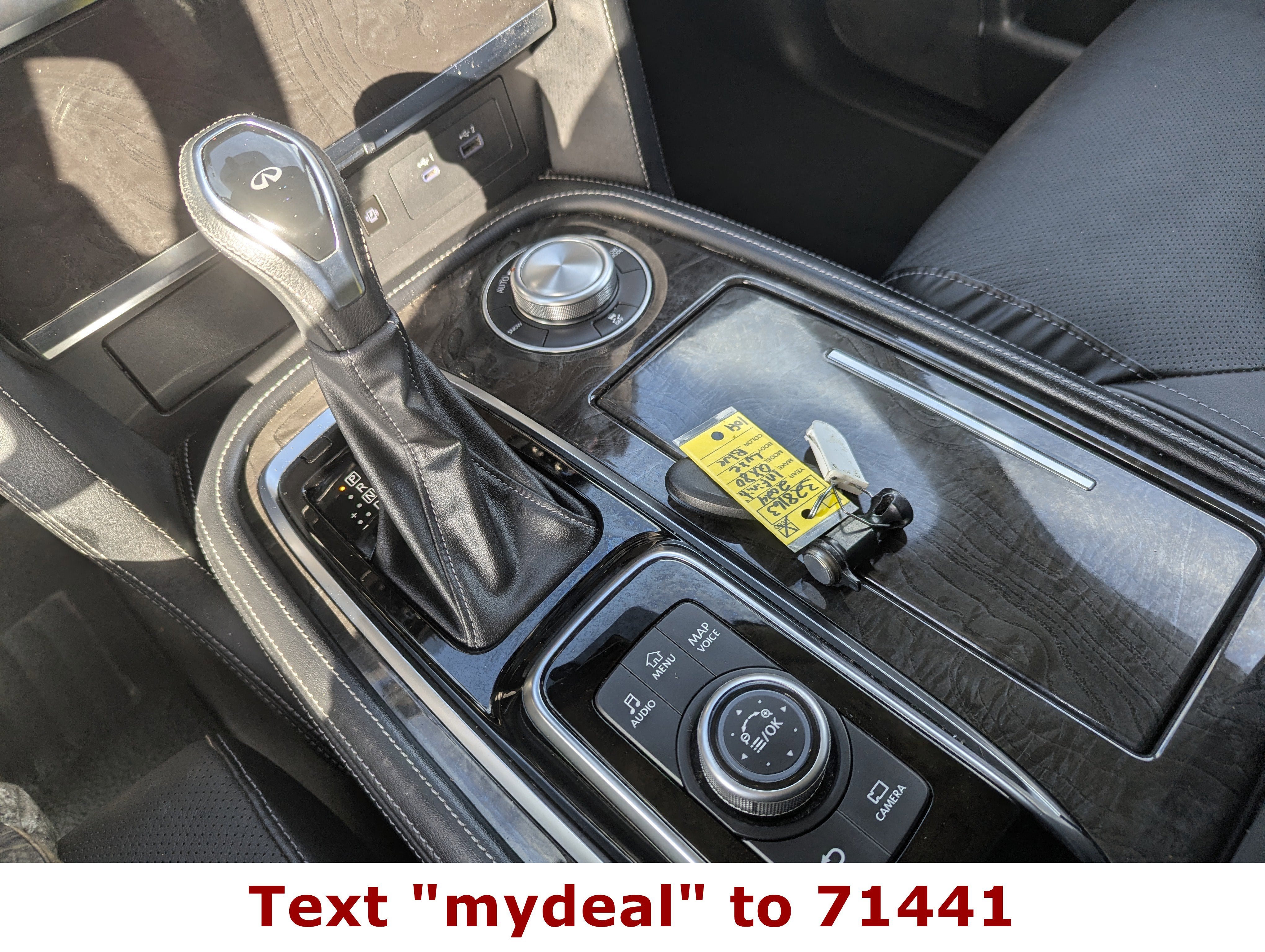 2024 INFINITI QX80 LUXE