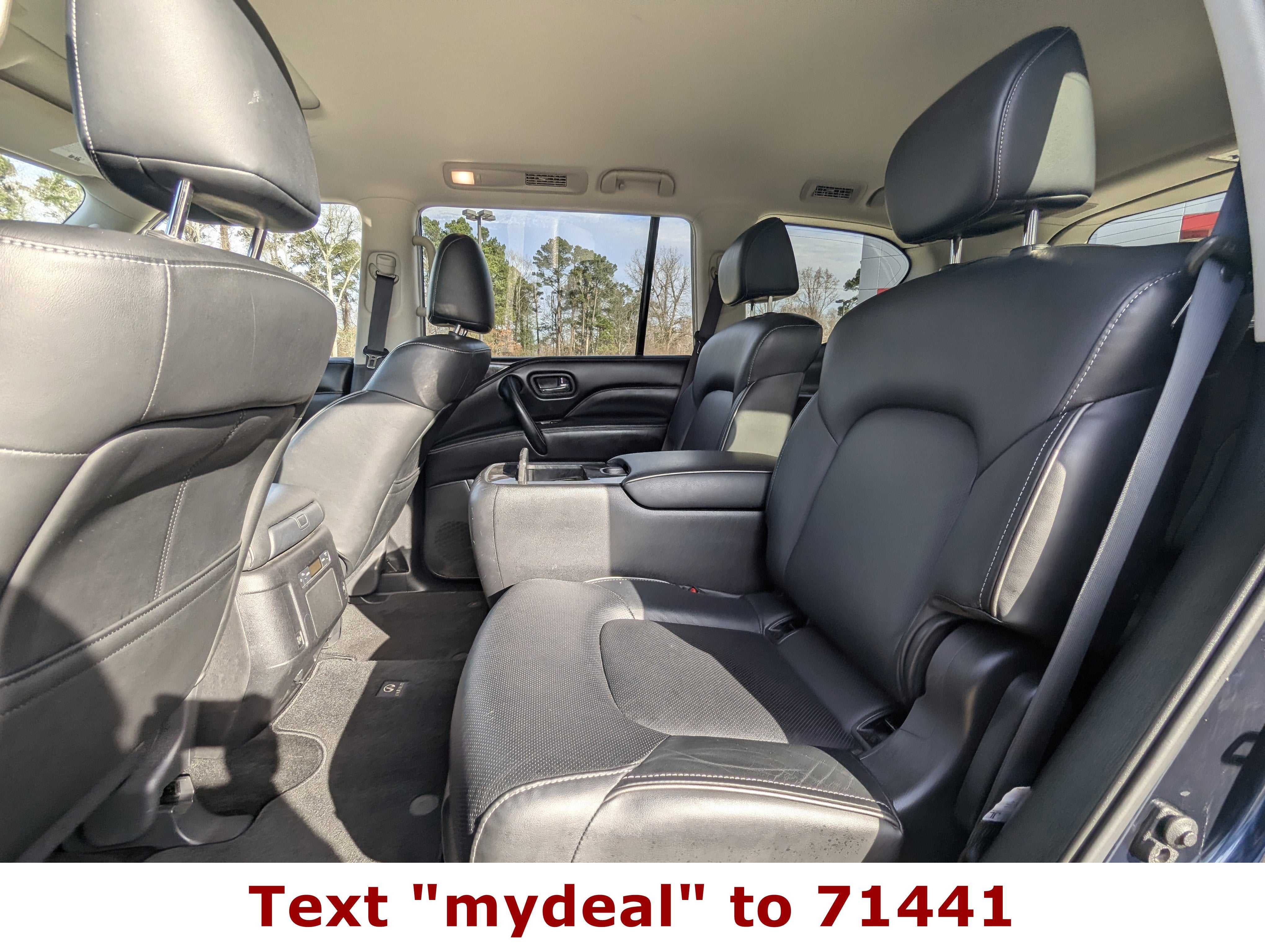 2024 INFINITI QX80 LUXE