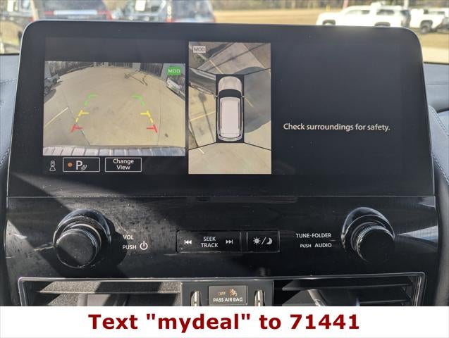 2024 INFINITI QX80 LUXE